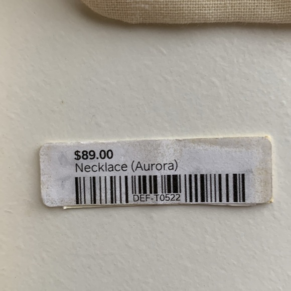 Definition Studio Rock Necklace - Picture 4 of 15